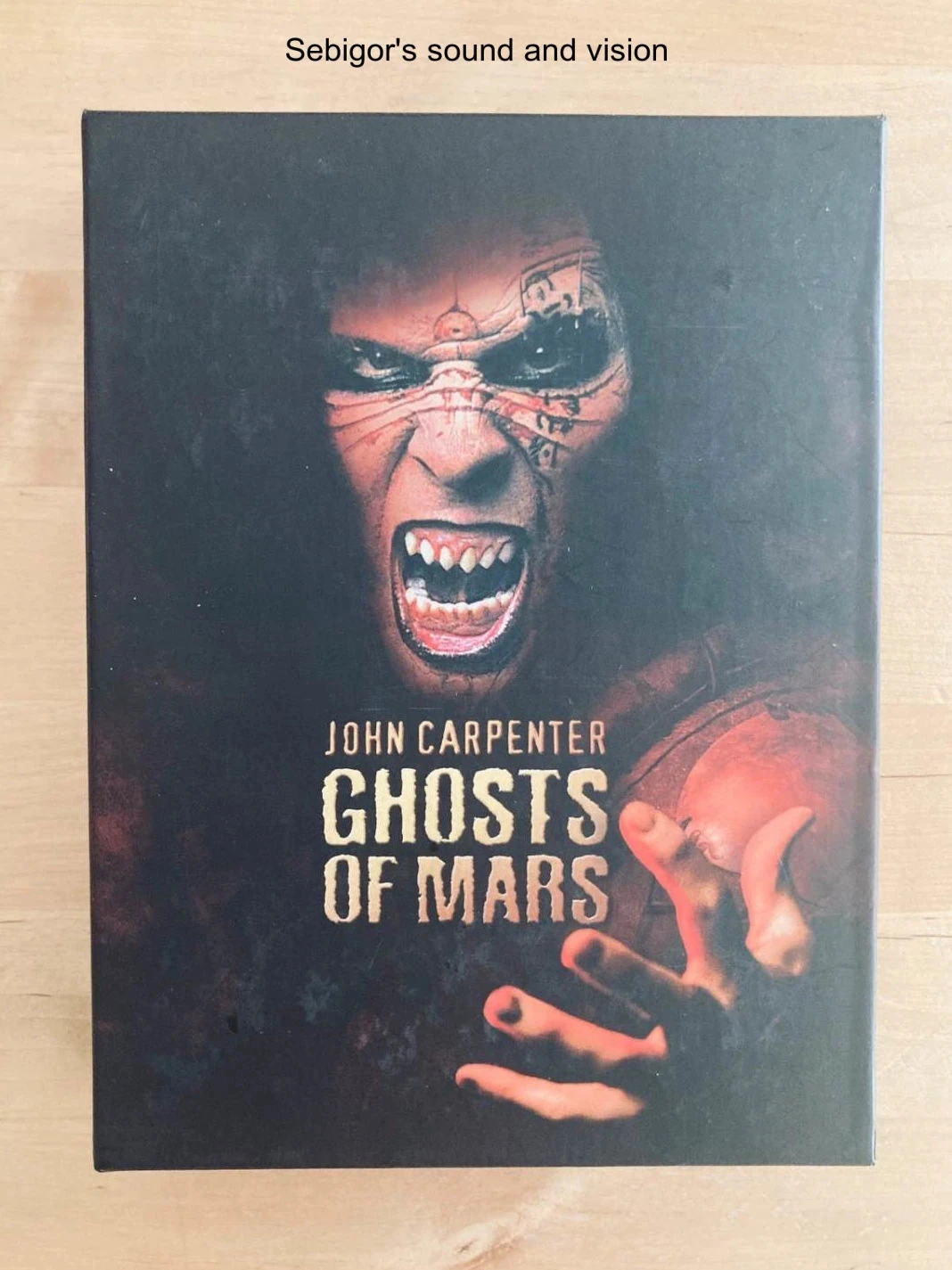 Coffret DVD Ghosts of Mars de John Carpenter édition collector limitée.